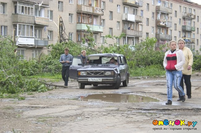 Торнадо в Петрозаводске (20 фото + 1 видео торнадо)